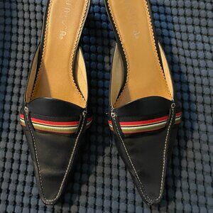 UNISA Mandy Black Mules  SZ 7.5 B